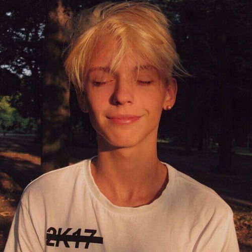 男生头像超爱的男子气概