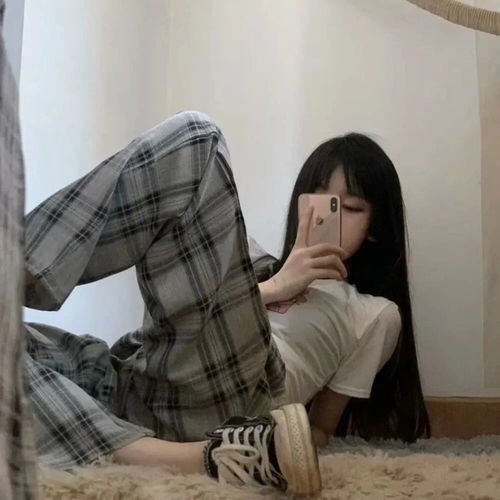 ins头像女图你不给我买玫瑰花.
