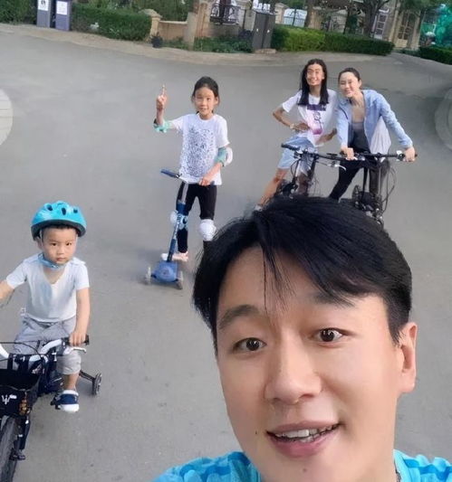 佟大为女儿太惊艳,12岁拥有逆天大长腿,撞脸王祖贤,太美佟大为王祖贤大长腿长腿网易订阅