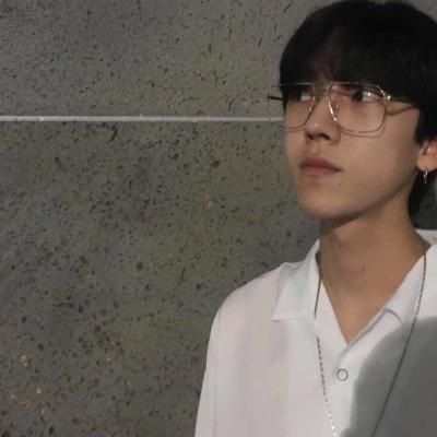 一言难尽的男人快手昵称大全感伤不定可爱点