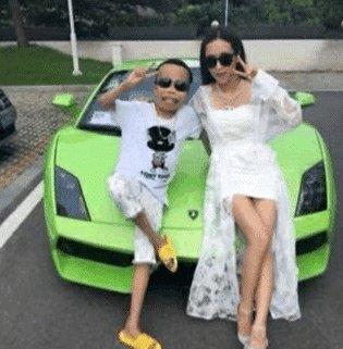 外星人陈山举办婚礼,豪车扎堆太高调,新娘是圈外人
