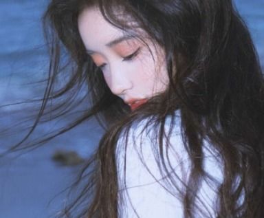 2019微信最经典的伤感个性签名大全爱情要么让人成熟要么让人堕落