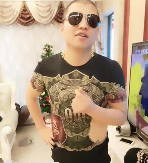 快手内乱,2大超级主播被封,快手二哥退网,网友活该直播