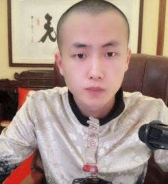 快手大变天祁天道被捕后散打哥避嫌,2网红支持,接班人已找到