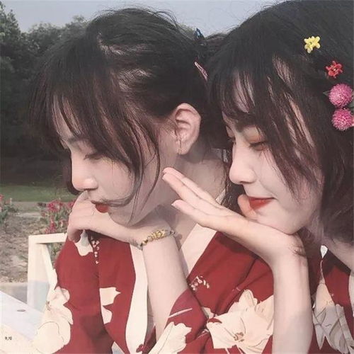 姐妹头像微笑是女生的标志