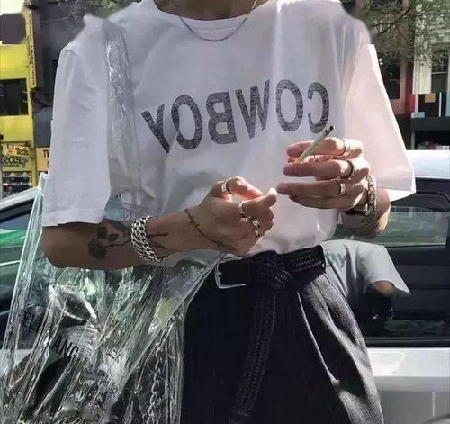 头像尽管眼下十分困难,但日后必定会开花结果