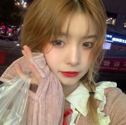 女生头像ins高级质感小众普普通通