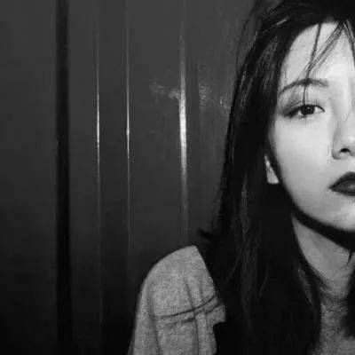 女生头像高清真人黑白女头像