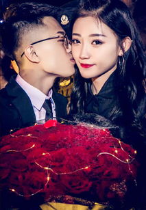 小伊伊婚后与婆婆一起逛街,看到她的一个动作,网友嫁对了