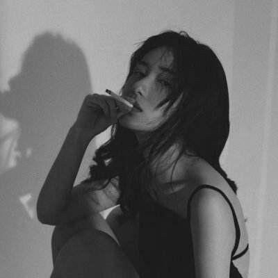暗黑高冷女生头像,霸气御姐丧系女头