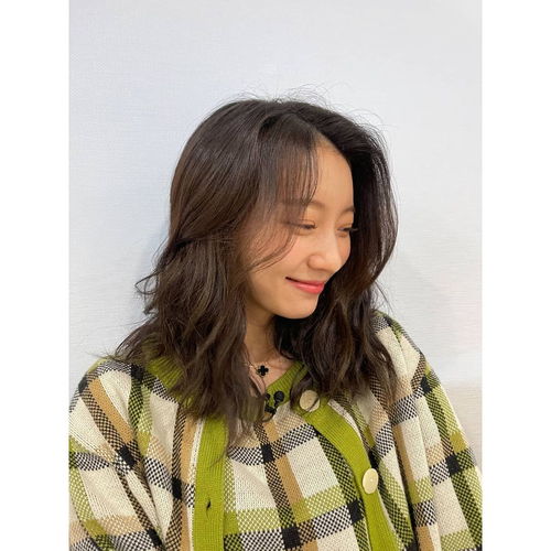 女生头像ins高级质感霸气女孩子