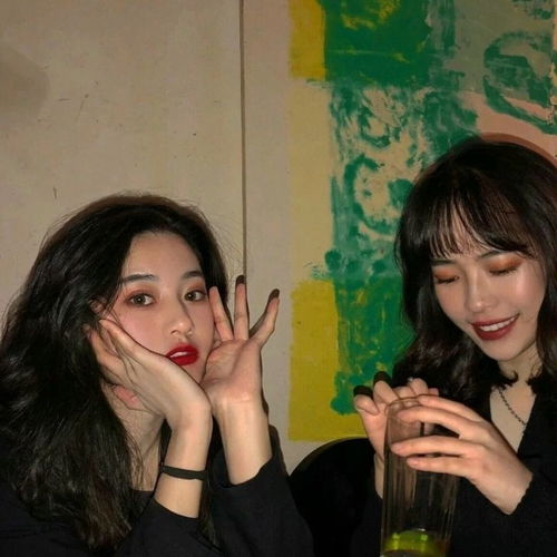 闺蜜头像小众且高级女生头像气质又温柔