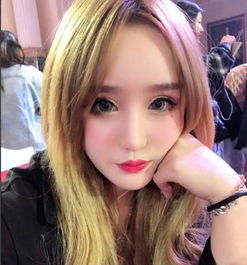 真正的空降黑暗大美乘坐直升机现身高迪活动,小伊伊羡慕了