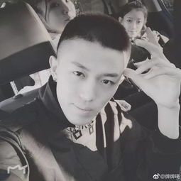 靠自杀博关注的牌牌琦,被封杀后竟靠女人养活