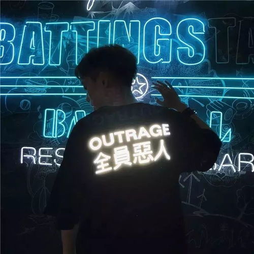 潮牌slogan比logo更有heart,不信你看