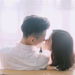 深拥的情侣头像任时光匆匆离去我只稀罕你