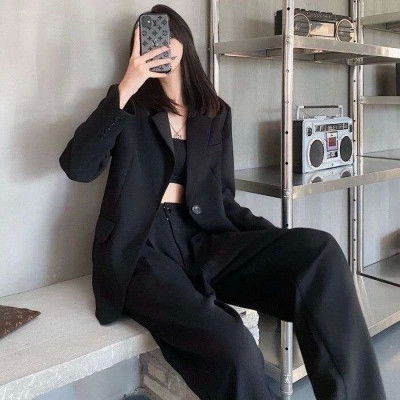 超级简约好看女生头像