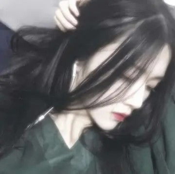 爱上姐姐的理由男主的头像