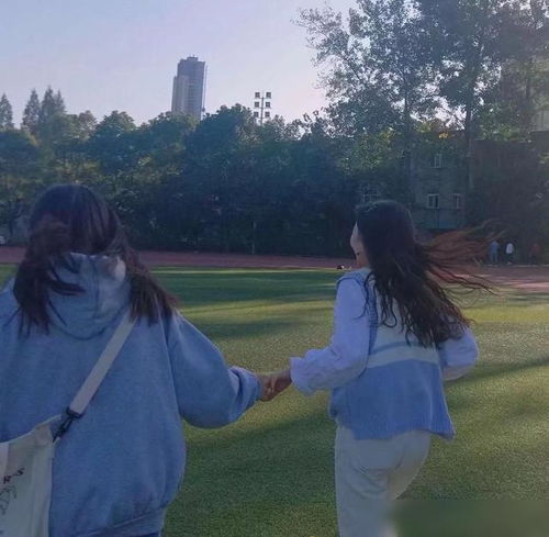 真人闺蜜头像你是我捧在心尖上的宝贝,你值得一切美好