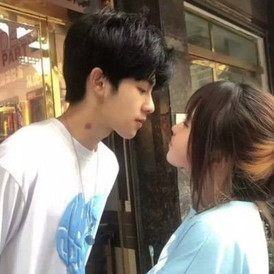ins超温柔的女生头像
