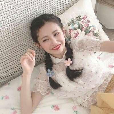 最近很火的社会头像女霸气抖音不一定聪明但也不傻