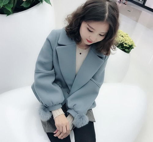 时髦的人都穿这大衣,确实美嫩又百搭,更能凸显你的女人味