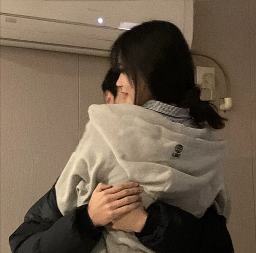 优秀和值不值得被爱无关