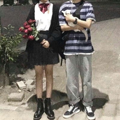 念七小清新部位ins情侣头像