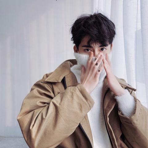 适合快手男头像高清照片帅气480x480男图片