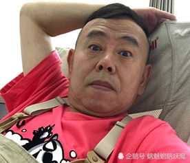 快手一哥遭某网红套路,潘长江被借钱吓出冷汗,急得他大喊大叫