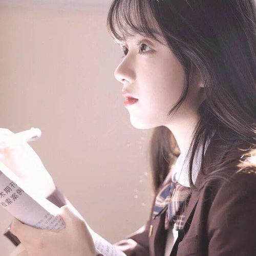 女生头像透支的快乐要用无数倍的失落感偿还