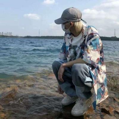 凌乱冷心的快手昵称大全男英文不另类可爱点