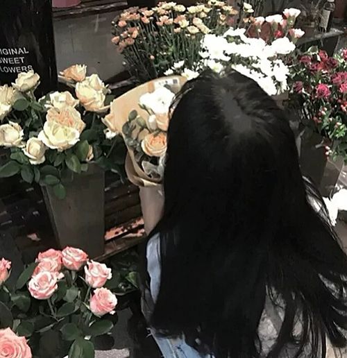 意境女生头像花语
