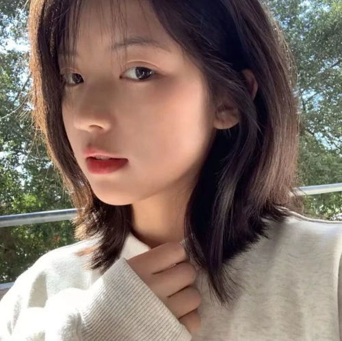 优质精选小众温柔ins风女生头像6