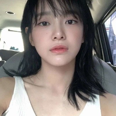 网易云热评我觉得见面沟通太重要了,对着屏幕什么话都说的出