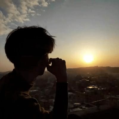 战绩金融女求职图鉴想进华尔街,路子得够野