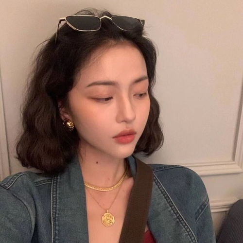 ins高级感女生头像