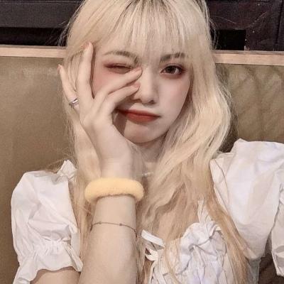 相携快手昵称女生不重复满占双眸可爱点
