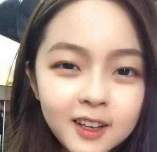 抖音婴儿肥女神长啥样当关掉美颜后,确定不是小孩