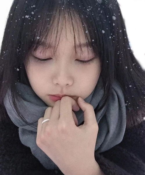 ins冬季温柔风女生头像