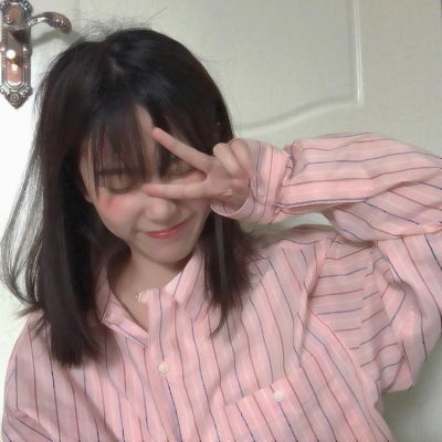 抖音头像女生光膀背影