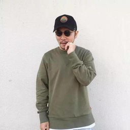 扒一扒我们相爱吧里余文乐的行头
