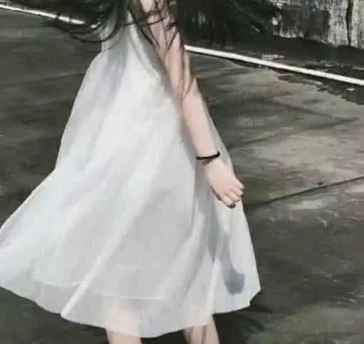 女生头像ins高级质感下半身吊顶