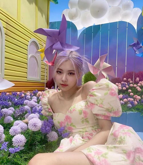 blackpink新曲mv,成员全员佩戴高级珠宝,jennie的珠宝最便宜
