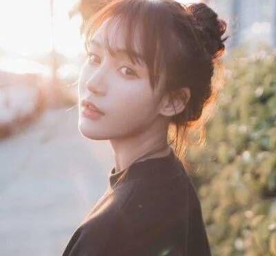 男生第一次见女生,第一眼先看什么