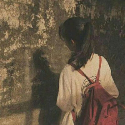 原宿风暗黑系女生头像韩版超好看女生00后头像