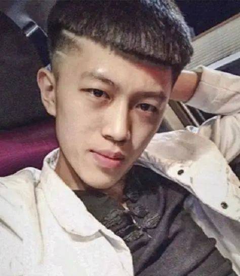 散打哥被央视夸,许华升也被央视夸,这5大快手网红却被央视批评