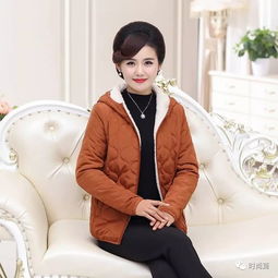 别让妈妈穿的太寒酸瞧这妈妈款棉服,显高显瘦,还显年轻