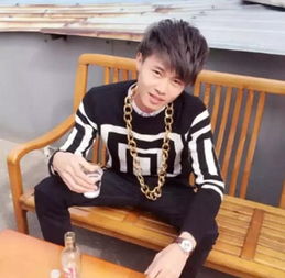 19年快手有4网红崛起许华升靠口碑,李四靠团队,2人靠媳妇
