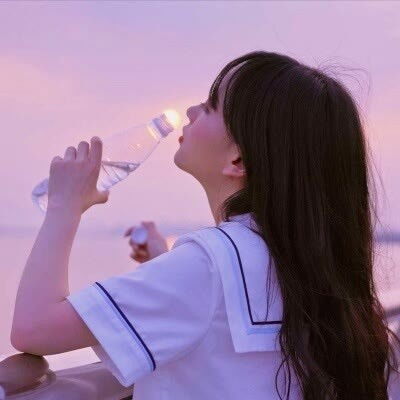 女生头像普普通通也要热爱生活